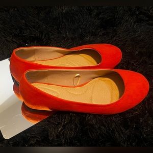 Faux suede round-toe flat - 12W